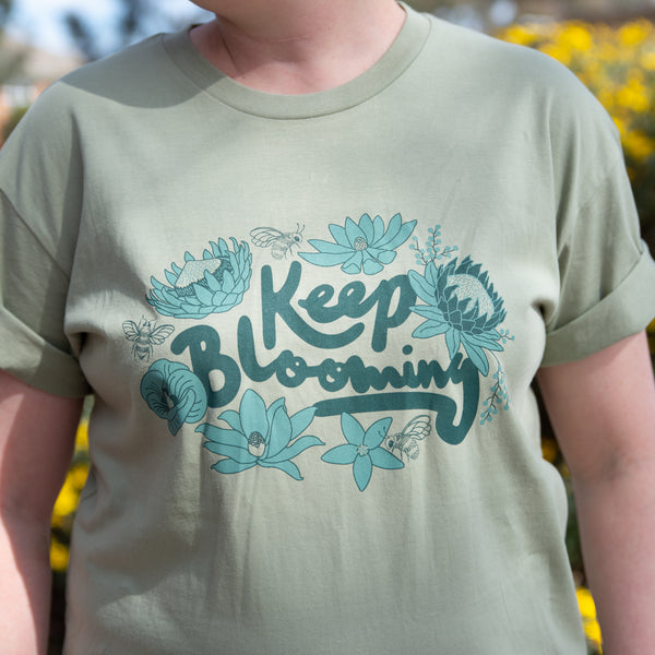 Keep blooming t-shirt